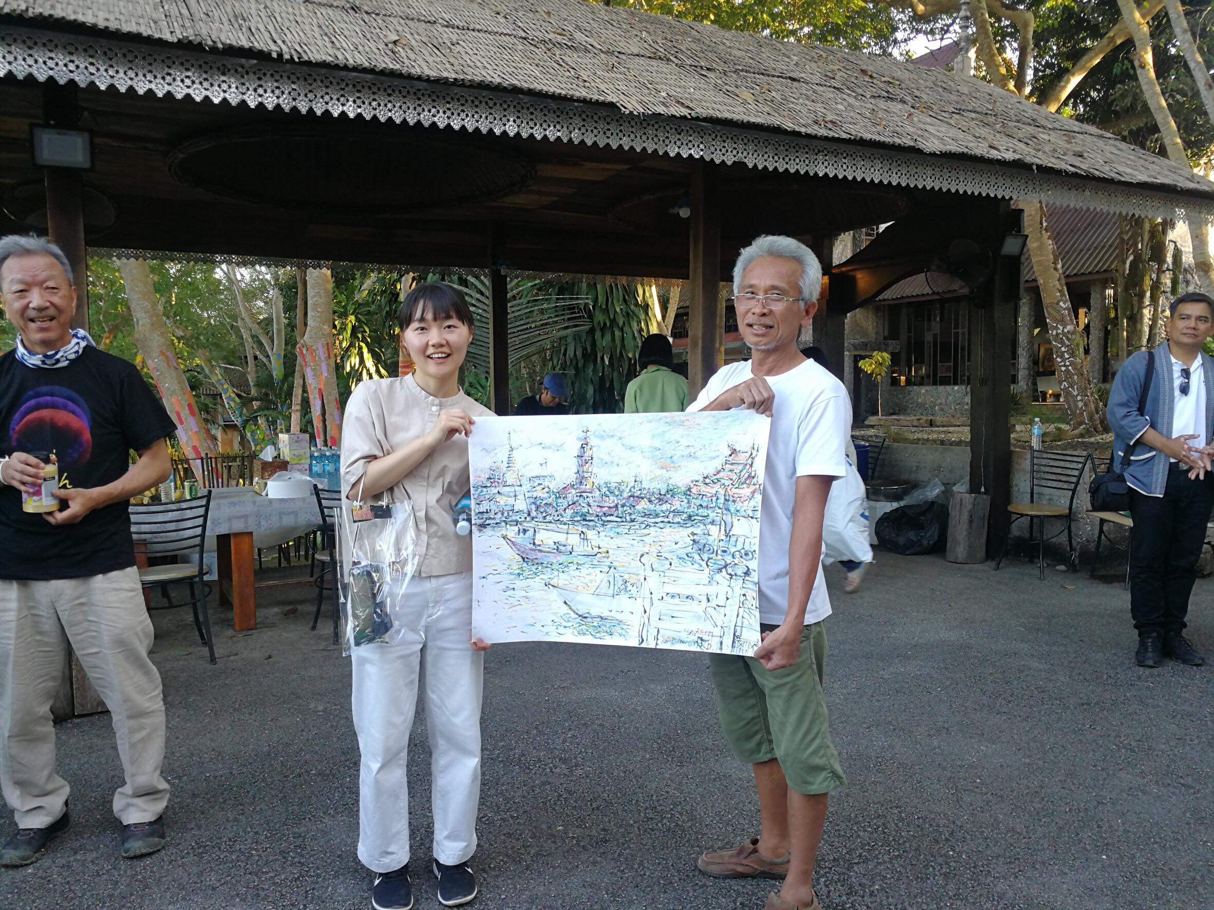 市へ絵の寄贈