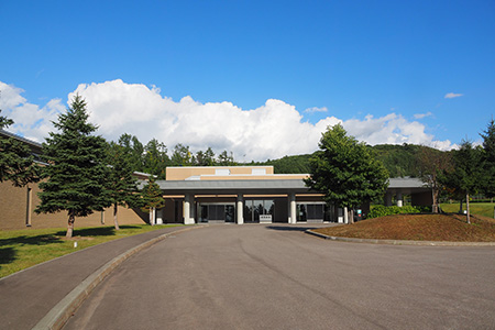 火葬場（美唄斎苑）