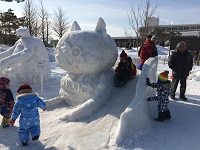 雪像滑り台の画像