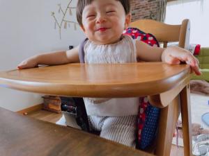 バナナうまぁ