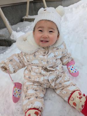 はじめての雪あそび